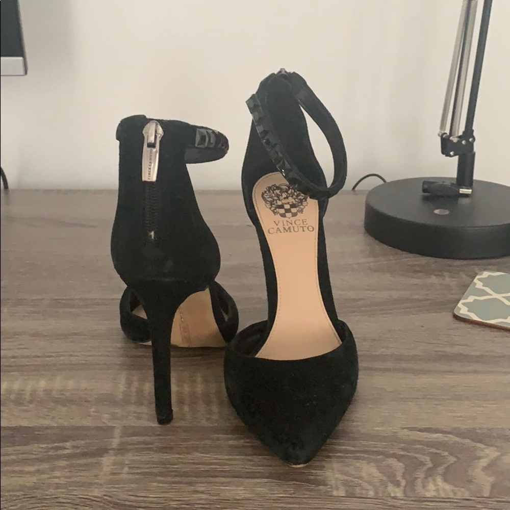 Vince Camuto black stilettos